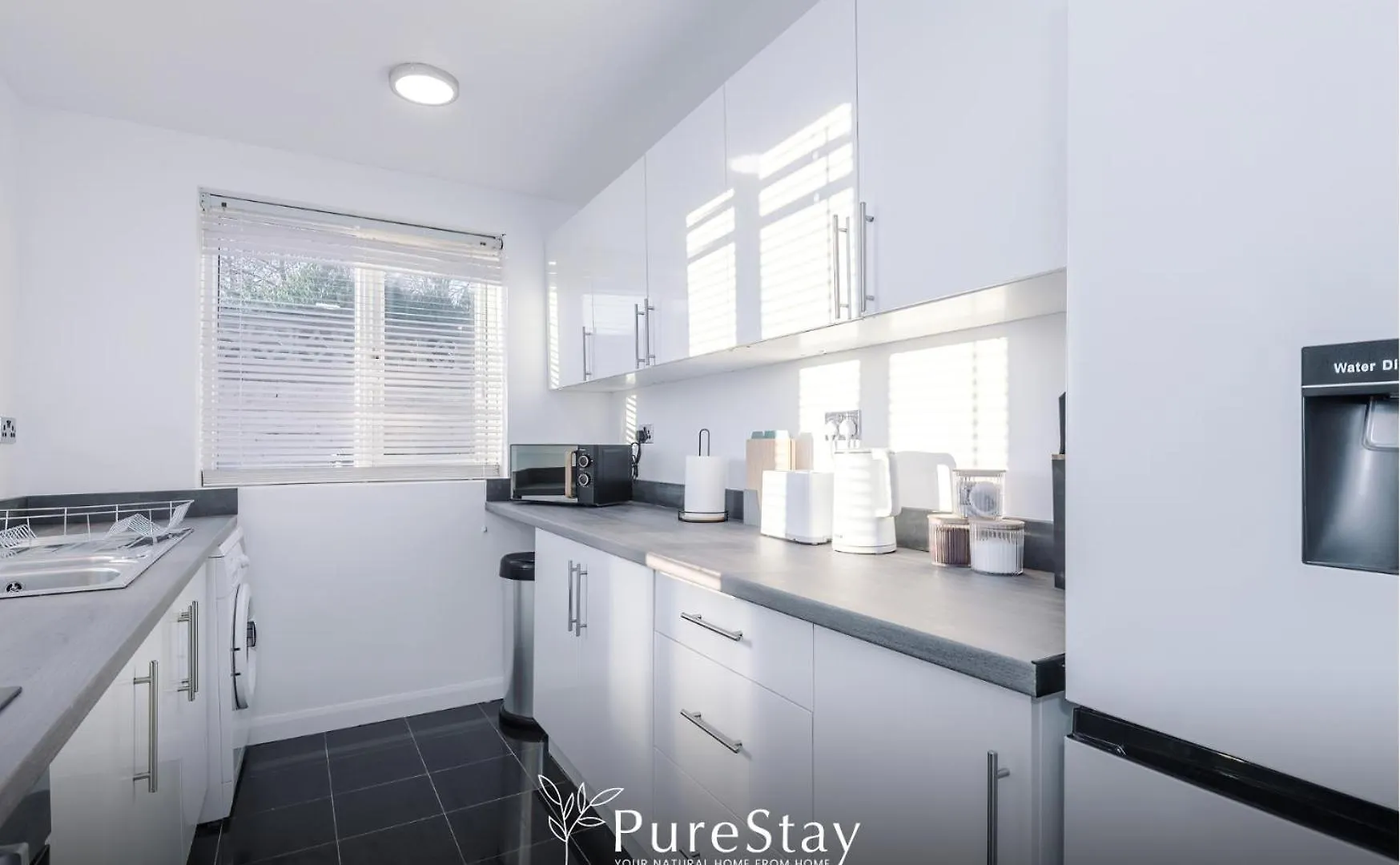 Charming 6Bedroom Barnsley House With Parking Sleeps 12 By Purestay