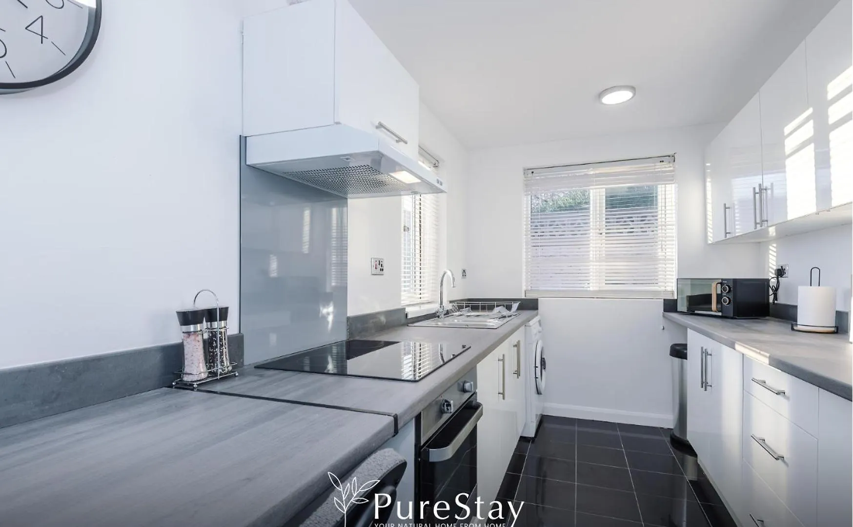 Big 6 Bed House With 8 Beds Perfect For Business In Barnsley - By Purestay Holiday home